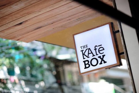 Sai lầm trong chiến lược kinh doanh của The KAfe, phân tích và bình luận